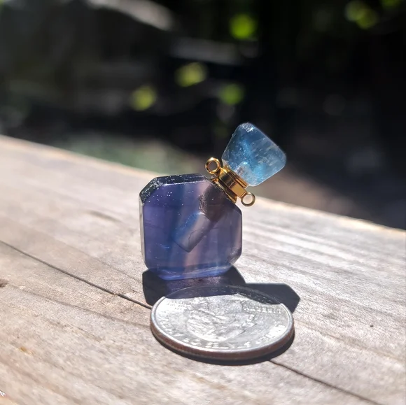 Fluorite blue/green/purple square crystal gemstone bottle pendant #FP2 - Picture 4 of 6